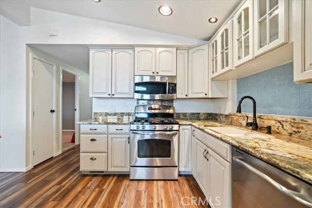 Detail Gallery Image 15 of 69 For 551 Beach, Needles,  CA 92363 - 2 Beds | 2 Baths