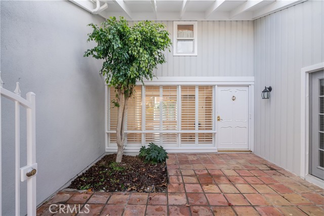 Detail Gallery Image 2 of 28 For 32106 Harborview Ln, Westlake Village,  CA 91361 - 3 Beds | 3 Baths