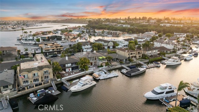 Detail Gallery Image 67 of 68 For 218 Evening Star Ln, Newport Beach,  CA 92660 - 5 Beds | 3/1 Baths