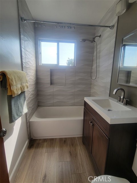 Detail Gallery Image 7 of 8 For 241 Newport #5,  Long Beach,  CA 90803 - 1 Beds | 1 Baths