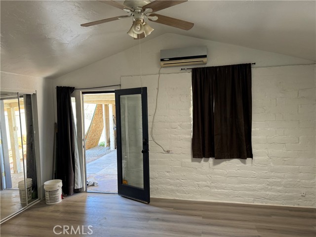 Detail Gallery Image 12 of 14 For 21895 Biloxi Rd, Apple Valley,  CA 92307 - 3 Beds | 1 Baths