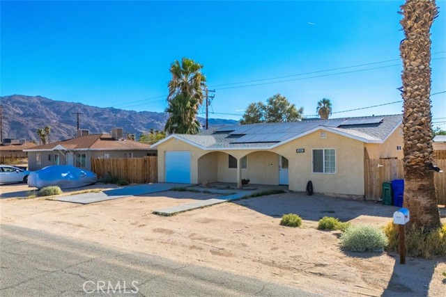 Detail Gallery Image 3 of 41 For 6350 Athol Ave, Twentynine Palms,  CA 92277 - 3 Beds | 3 Baths