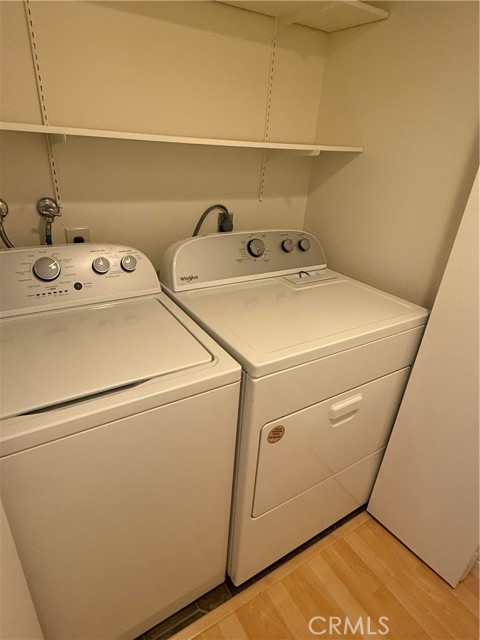 898 Temple, Los Angeles CA: https://media.crmls.org/medias/abe722b4-adff-4502-98d8-a6d92031bf36.jpg