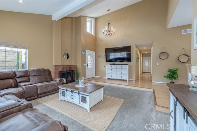 Detail Gallery Image 6 of 43 For 18250 Devonwood Cir, Fountain Valley,  CA 92708 - 3 Beds | 2 Baths