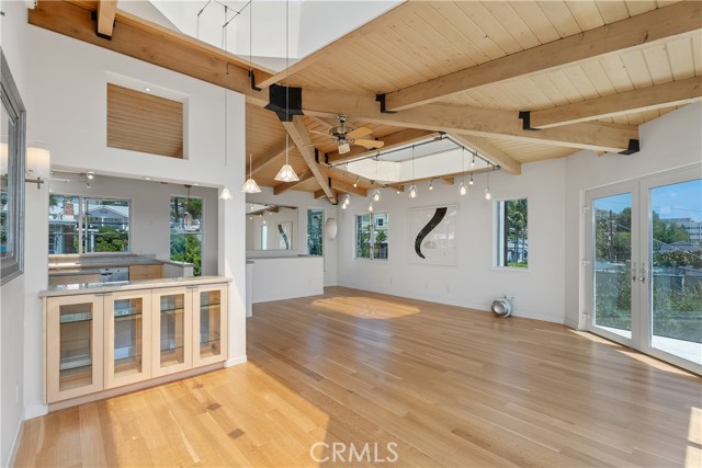 Detail Gallery Image 21 of 40 For 31685 3rd Ave, Laguna Beach,  CA 92651 - 2 Beds | 2 Baths