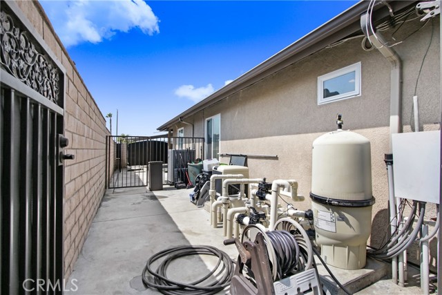 Detail Gallery Image 42 of 45 For 533 Woodhaven Ct, Upland,  CA 91786 - 4 Beds | 3/1 Baths