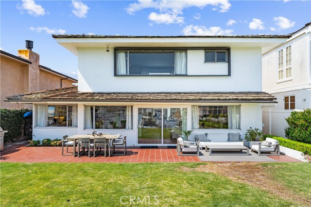 Detail Gallery Image 26 of 36 For 11 Harbor Is, Newport Beach,  CA 92660 - 3 Beds | 2 Baths