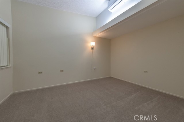 13171 St. Andrews Drive, Seal Beach CA: https://media.crmls.org/medias/abe9af25-7a58-4932-beaf-37358f9e9ed2.jpg