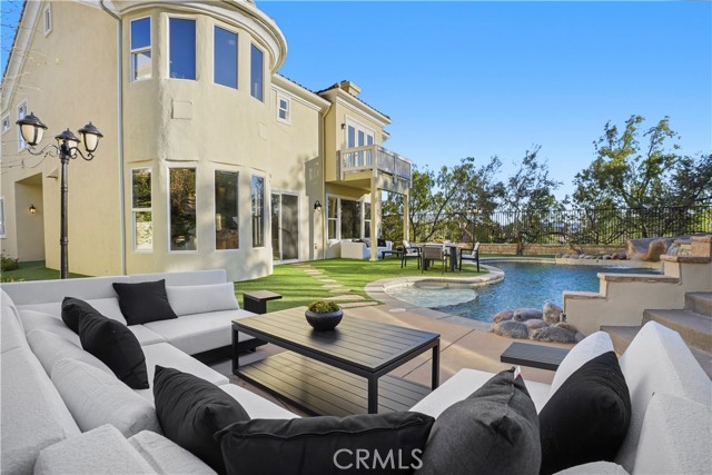 Image 58 of 63 For 907 Deerhill Road