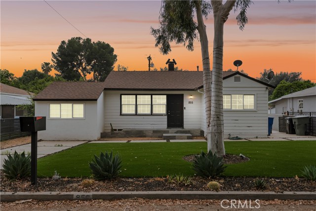 Detail Gallery Image 1 of 32 For 855 W 29th St, San Bernardino,  CA 92405 - 3 Beds | 2 Baths
