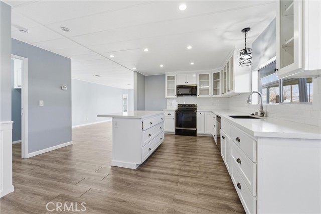 Detail Gallery Image 3 of 18 For 3157 E Avenue I #F11,  Lancaster,  CA 93535 - 3 Beds | 2 Baths