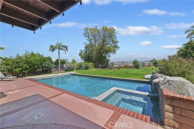 2162 Wild Canyon Drive, Colton CA: https://media.crmls.org/medias/abeb17f3-803f-4685-b47e-fa468bc513b8.jpg