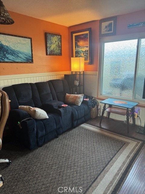 Detail Gallery Image 12 of 15 For 5246 Saint George, Westminster,  CA 92683 - 4 Beds | 3 Baths