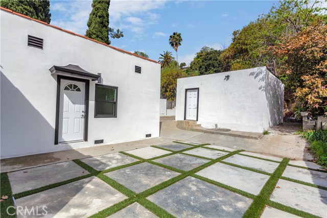 3527 Flora Avenue, Los Angeles, California 90031, 3 Bedrooms Bedrooms, ,2 BathroomsBathrooms,Single Family Residence,For Sale,Flora,PW23165805