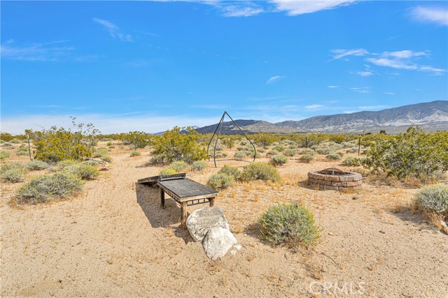 Detail Gallery Image 38 of 68 For 9180 Joshua Ave, Lucerne Valley,  CA 92356 - 4 Beds | 1/1 Baths