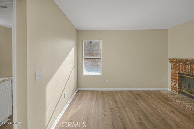 Detail Gallery Image 15 of 40 For 2812 Minford, Lancaster,  CA 93536 - 4 Beds | 3 Baths