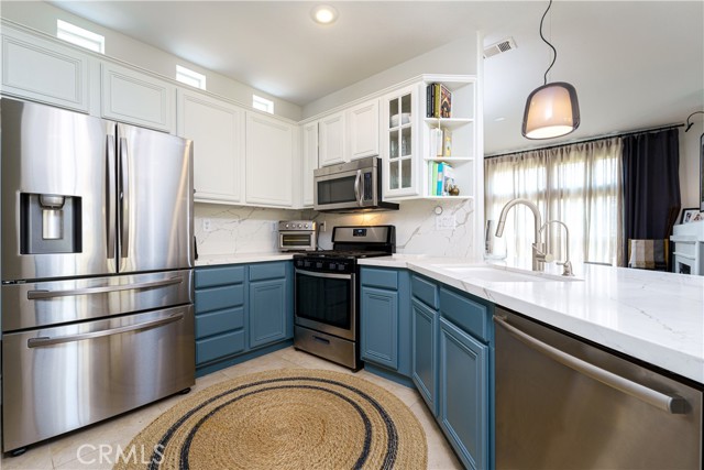 Detail Gallery Image 10 of 35 For 37 Paseo Vespertino, Rancho Santa Margarita,  CA 92688 - 4 Beds | 2/1 Baths