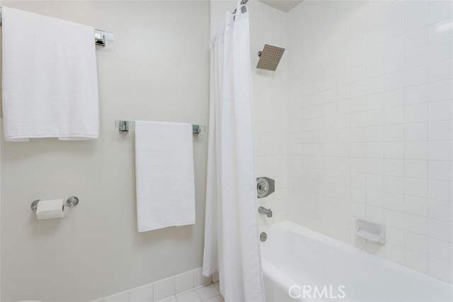 2005 Costa Del Mar RD, Carlsbad CA: https://media.crmls.org/medias/abed9f45-e118-4a49-84dc-16ab83d97d5b.jpg