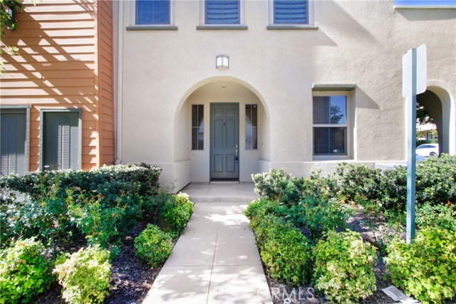 Detail Gallery Image 14 of 40 For 12368 Claredon Dr #6,  Rancho Cucamonga,  CA 91739 - 3 Beds | 3/1 Baths