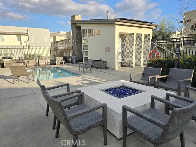 Detail Gallery Image 26 of 27 For 19531 Cardin Pl, Northridge,  CA 91324 - 3 Beds | 3 Baths