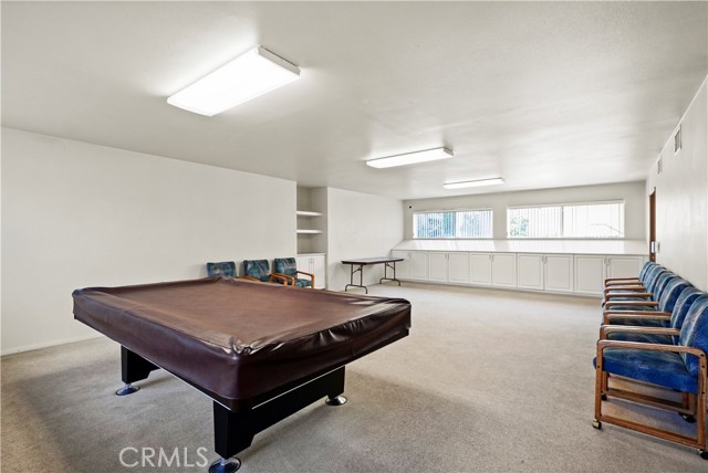 Detail Gallery Image 28 of 28 For 18409 Collins Street #D,  Tarzana,  CA 91356 - 2 Beds | 2/1 Baths