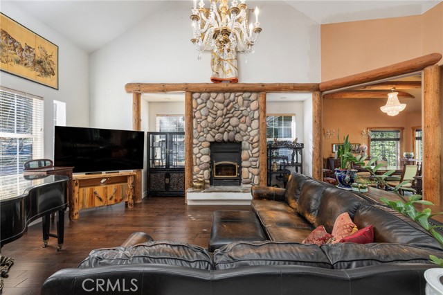 Detail Gallery Image 12 of 63 For 53875 Dogwood Creek, Bass Lake,  CA 93604 - 4 Beds | 2/1 Baths