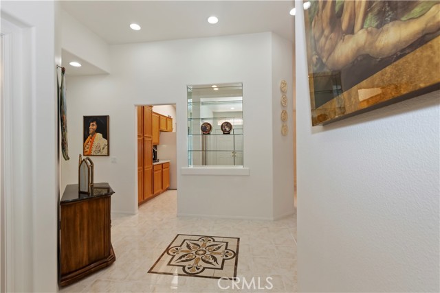 Detail Gallery Image 12 of 47 For 39965 via Oporta, Murrieta,  CA 92562 - 3 Beds | 2 Baths