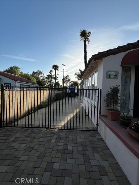Detail Gallery Image 3 of 75 For 1465 N Euclid Ave, Upland,  CA 91786 - 2 Beds | 2 Baths