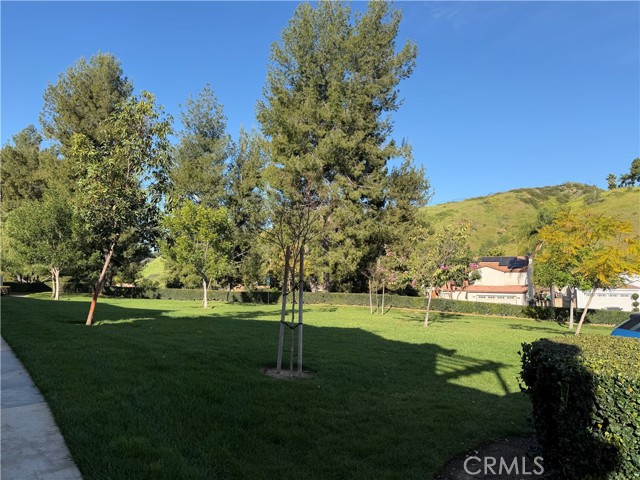 Detail Gallery Image 34 of 36 For 24202 Sylvan Glen #G,  Diamond Bar,  CA 91765 - 2 Beds | 2 Baths