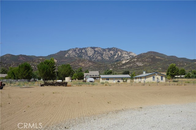 Detail Gallery Image 11 of 52 For 49726 Paiute Ct, Aguanga,  CA 92536 - 4 Beds | 2/1 Baths