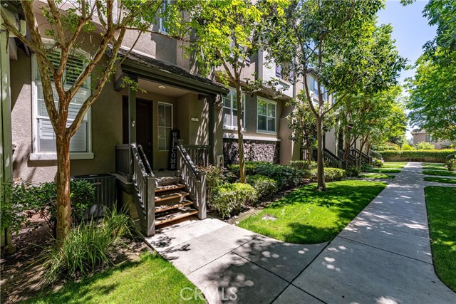 7 Burlingame Lane, Aliso Viejo CA: https://media.crmls.org/medias/abf01a64-c23f-4b6d-bfda-01aa81e2e13f.jpg
