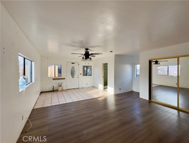 2829 California Street, Huntington Park CA: https://media.crmls.org/medias/abf0282d-117b-4f5c-96bd-cd52aae0851f.jpg