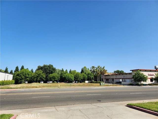28 W Eaton, Chico, CA, 95973 28 W Eaton, Chico, CA, 95973
