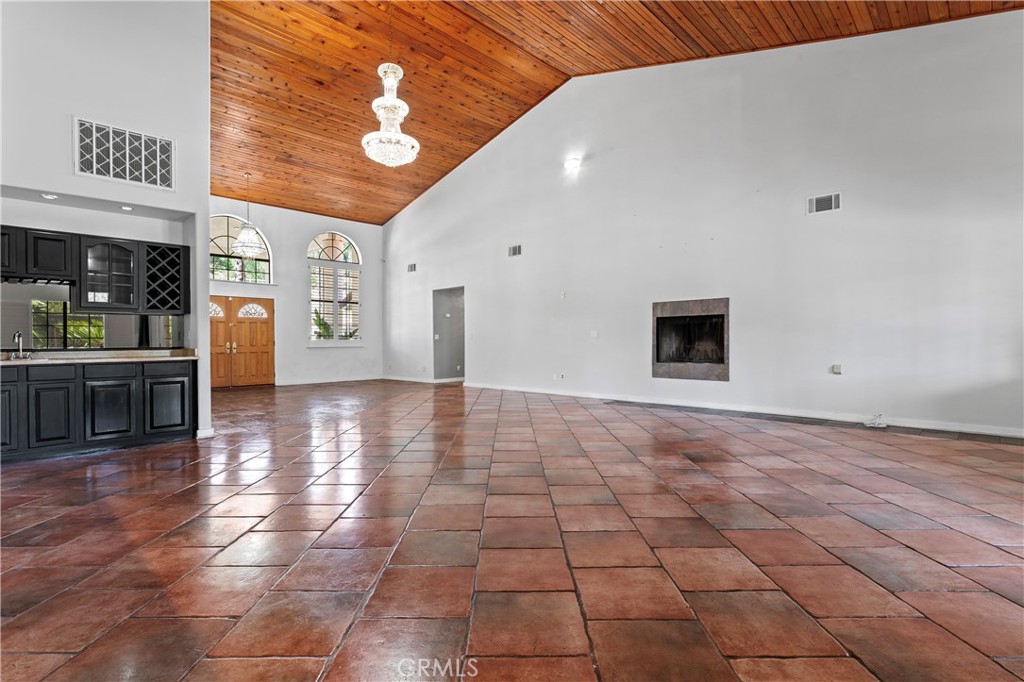 MLS #SW25097014 img 25