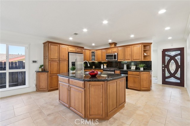 Detail Gallery Image 16 of 61 For 2322 Avenida Del Vista, Corona,  CA 92882 - 3 Beds | 2 Baths