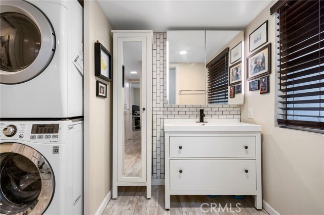 Detail Gallery Image 22 of 48 For 25339 Pine Creek Ln, Wilmington,  CA 90744 - 2 Beds | 1 Baths