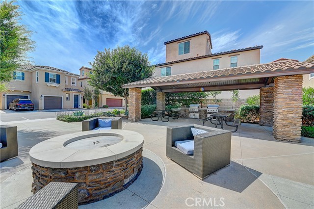 Detail Gallery Image 6 of 55 For 209 Calle Belleza, Lake Forest,  CA 92630 - 3 Beds | 2/1 Baths
