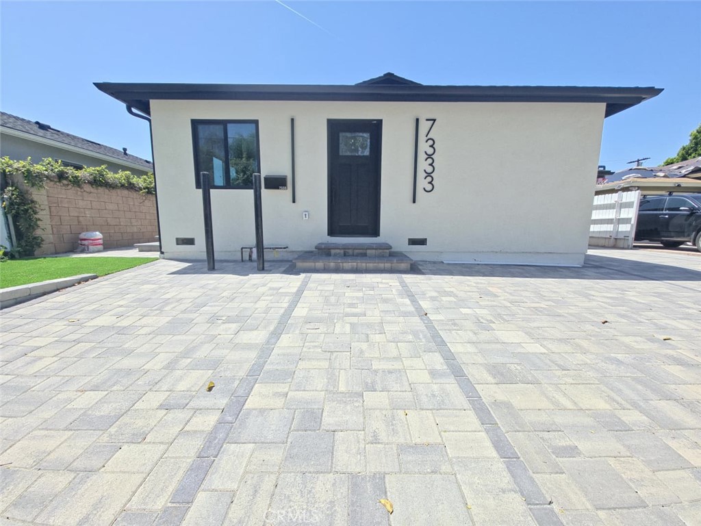 7333 Vanalden Avenue