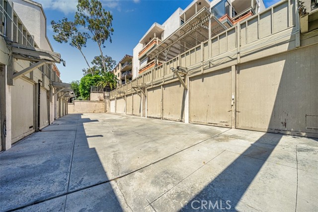 Detail Gallery Image 27 of 31 For 2525 E 19th St #23,  Signal Hill,  CA 90755 - 1 Beds | 1 Baths