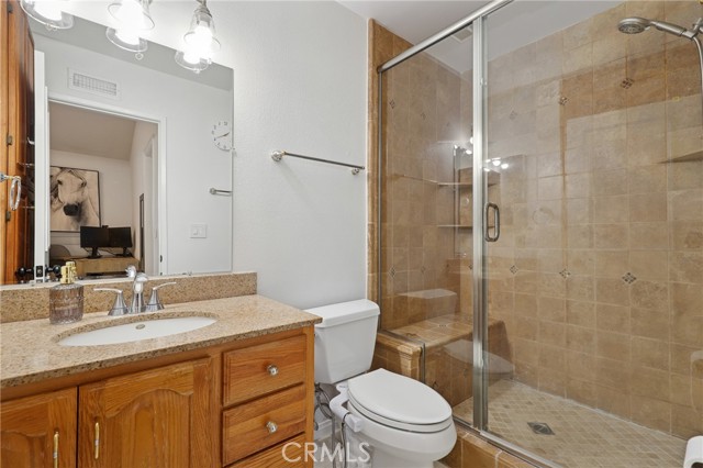 14 Black Oak, Irvine CA: https://media.crmls.org/medias/abf4e19e-81e2-4121-b85b-1c0edaf1d170.jpg
