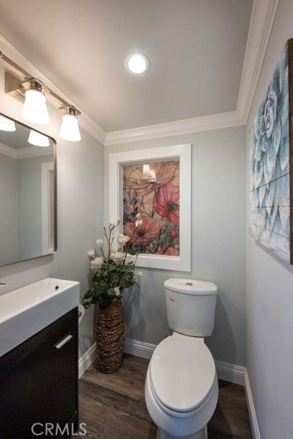 Detail Gallery Image 10 of 21 For 20101 E Clark Ave, Orange,  CA 92869 - 2 Beds | 1/1 Baths