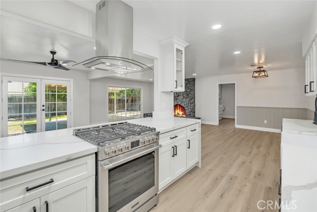 Detail Gallery Image 11 of 27 For 6405 Hesketh Dr, Bakersfield,  CA 93309 - 4 Beds | 3 Baths
