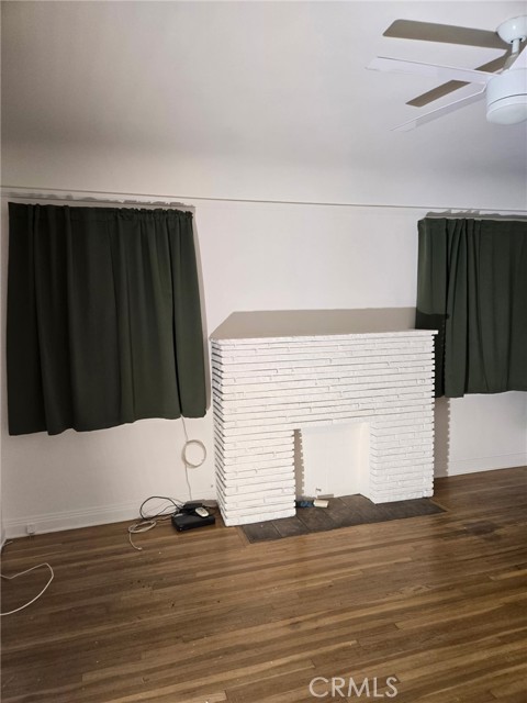 Detail Gallery Image 6 of 27 For 1731 Winona, Hollywood,  CA 90027 - 2 Beds | 1 Baths