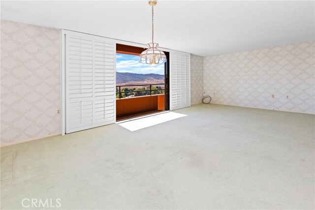 24055 Paseo Del Lago, Laguna Woods CA: https://media.crmls.org/medias/abf674f0-a1dd-4a8f-ab21-74443826757e.jpg