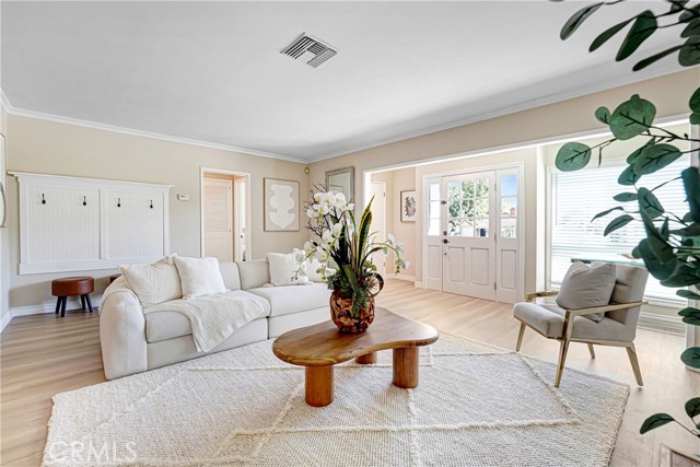 Detail Gallery Image 5 of 36 For 827 Hugo Reid Dr, Arcadia,  CA 91007 - 3 Beds | 2 Baths