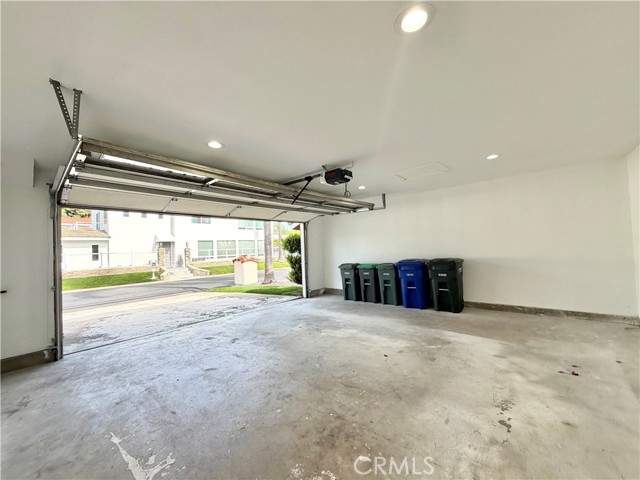 Detail Gallery Image 32 of 33 For 24302 Ponchartrain Ln, Lake Forest,  CA 92630 - 3 Beds | 2 Baths