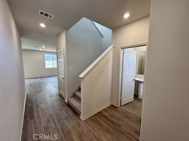 Detail Gallery Image 8 of 49 For 26553 James Dr, Menifee,  CA 92584 - 3 Beds | 2/1 Baths