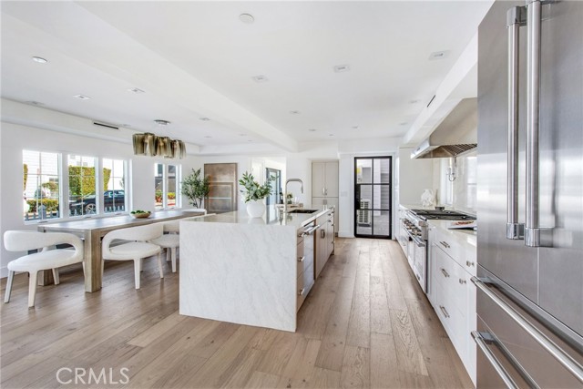 1103 Balboa Avenue, Newport Beach CA: https://media.crmls.org/medias/abf837ca-59c6-41f8-820f-c5b53a618184.jpg