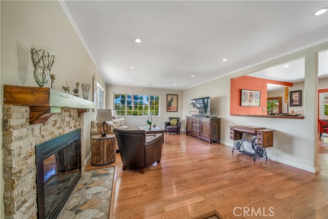 10335 Valley Glow Drive photo 3