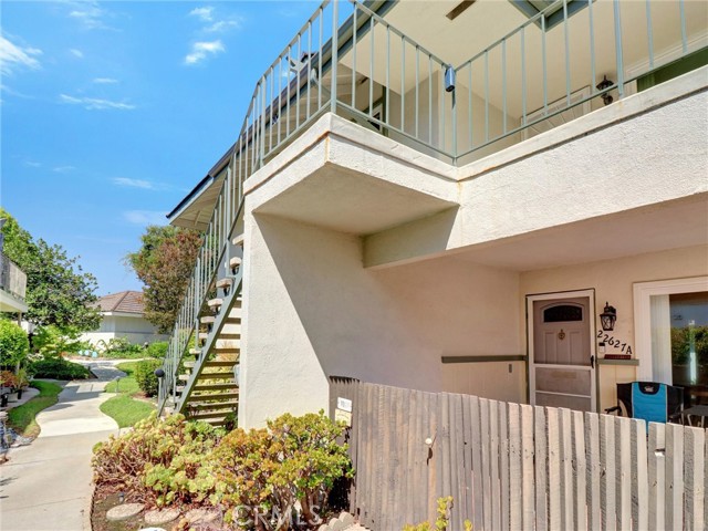 22627 Nadine Circle, Torrance CA: https://media.crmls.org/medias/abf90d1f-69e1-42fa-a0ed-39692223f695.jpg